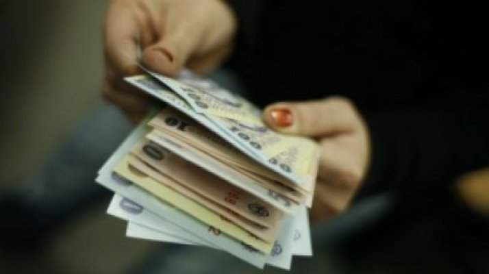 Cresc salariile la Transporturi. Unele companii sunt pe pierdere sau taie din profit